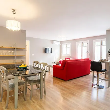 Apartamento Mundo Nuevo: Acogedor En El Centro