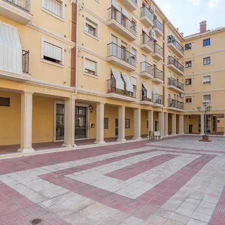 Mundo Nuevo: Acogedor En El Centro Málaga